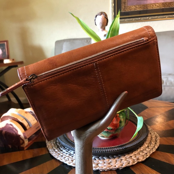 Fossil Long Wallet Purse in Camel Gorgeous! - Picture 2 of 8